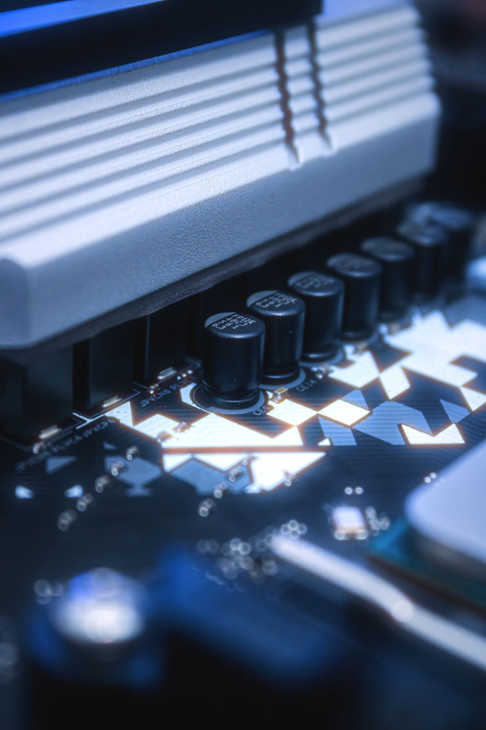 Printed circuit board components and electronic layout